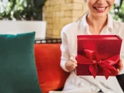 Kadınları Mutlu Edecek En iyi 15 Doğum Günü Hediyesi Önerileri
