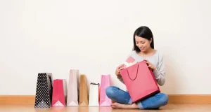 Kadınları Özel Hissettirecek En İyi 15 Doğum Günü Hediye Önerisi