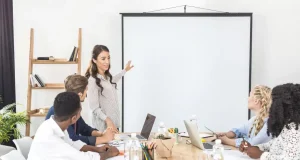 En İyi Projeksiyon Perdesi