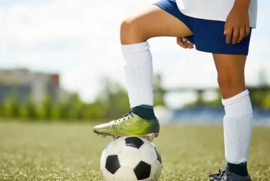 En İyi Futbol Tekmeliği